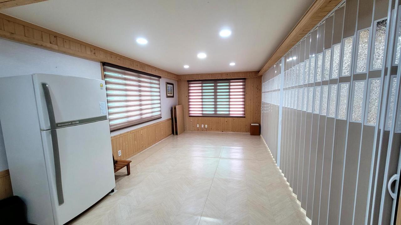 Rg Pension Hadong Exterior foto